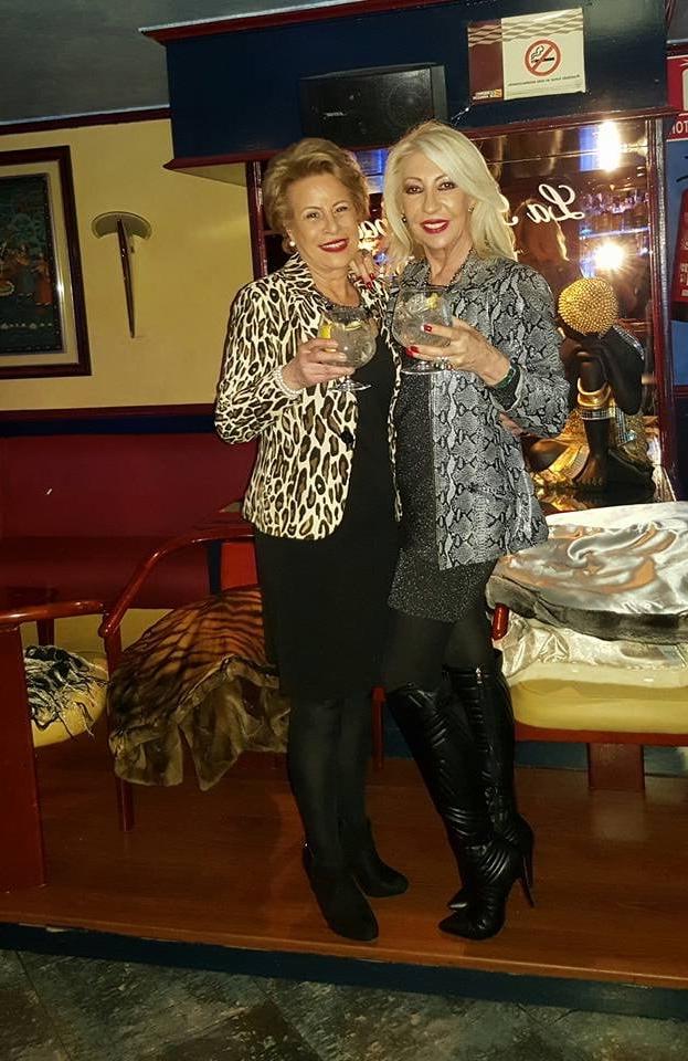 25P Milfs &amp; Gilfs wearing boots no.59