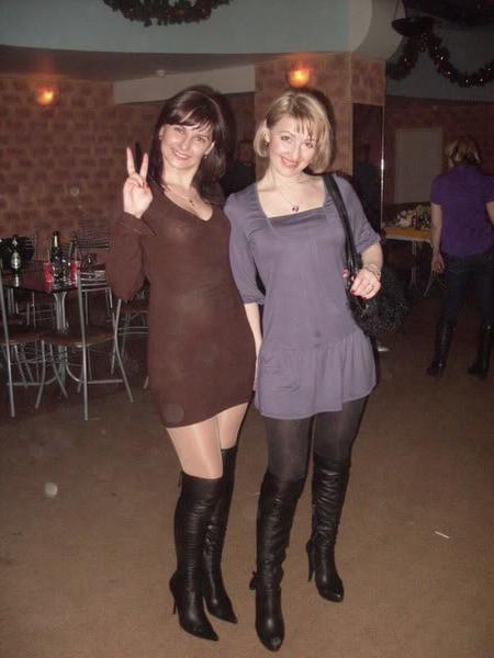 25P Milfs &amp; Gilfs wearing boots no.59