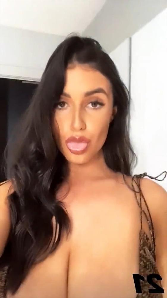 25P Super Hot Slut 21