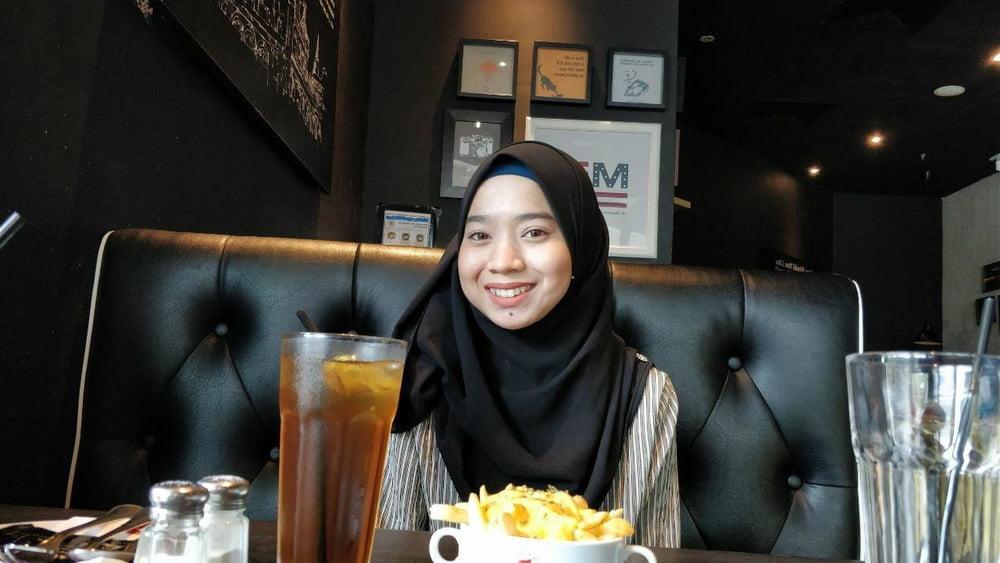 25P Hot Malaysian Girl 4 ( Amirah 3some)