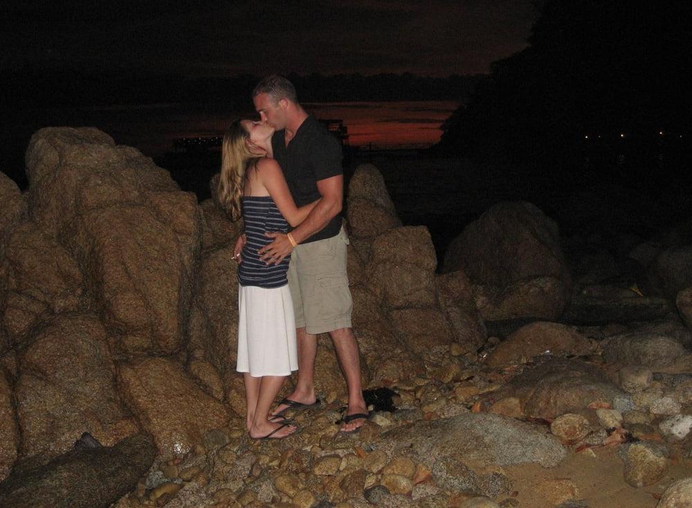 25P Sexy wife on vacation