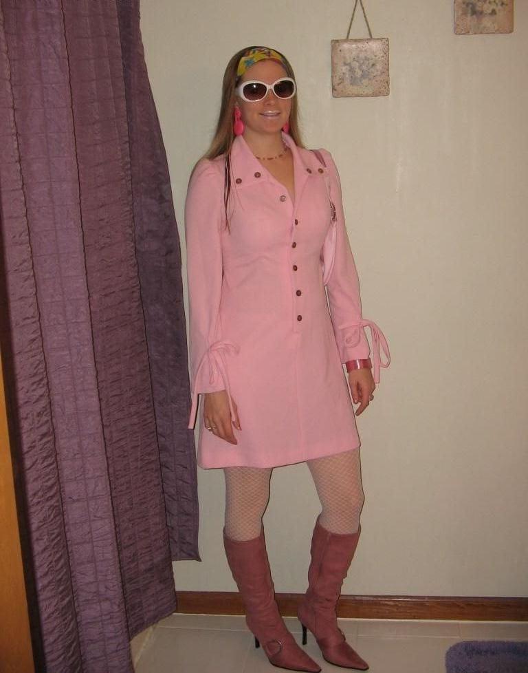 25P Sexy wife on vacation
