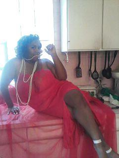8P The Live-In House Maid