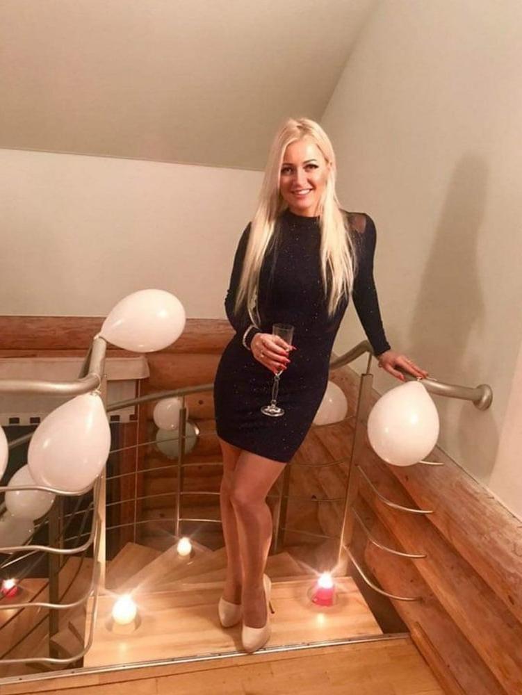 25P Girls in Leather and Boots part 31