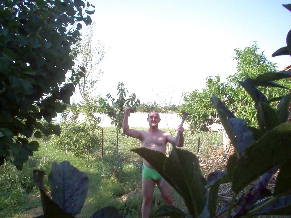 7P Me in garden fire