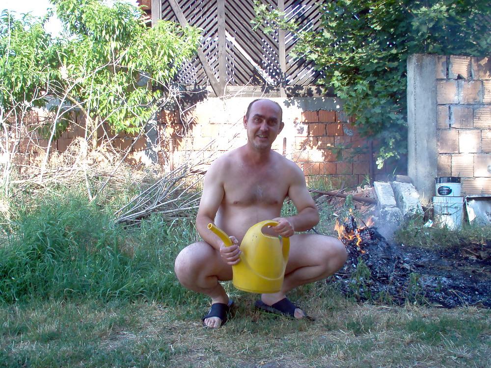 7P Me in garden fire