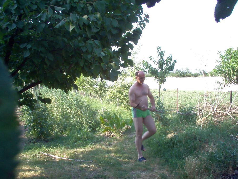 7P Me in garden fire