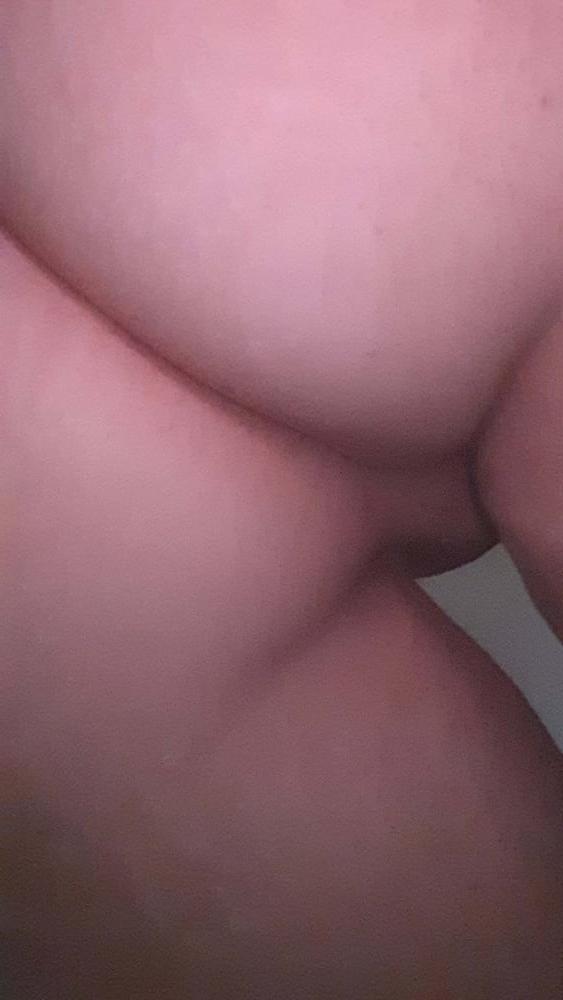 17P She's a VB local slut