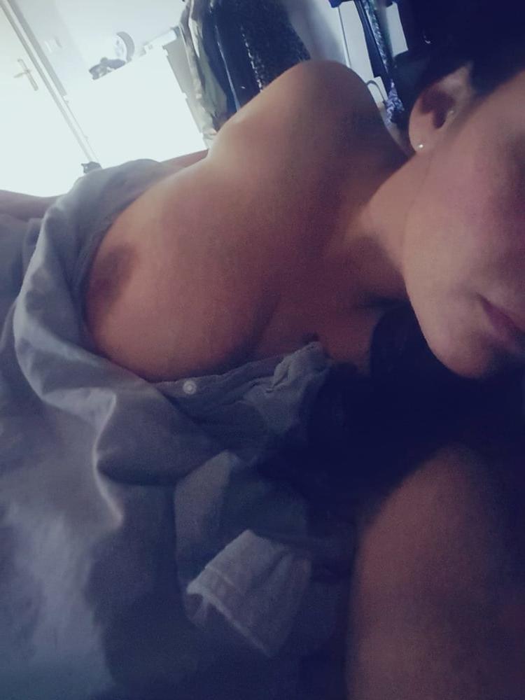 9P turkish wife