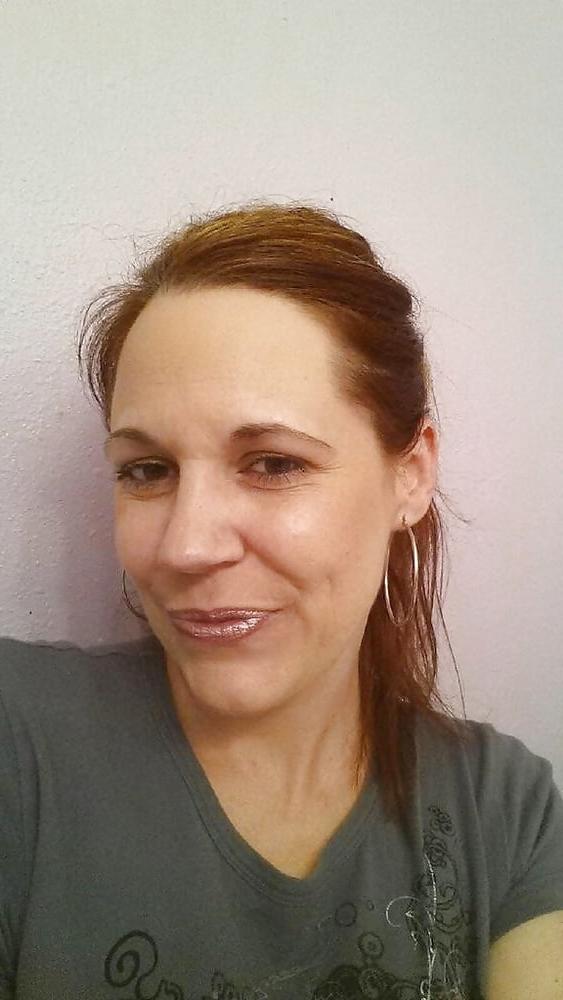 25P 26. Texas wife Brandy poses