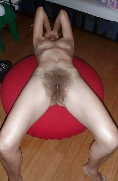 24P Beautiful Hairy Babes 24 by TROC
