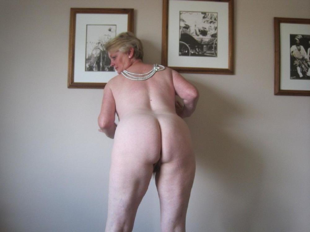 25P Mix mature slut 3