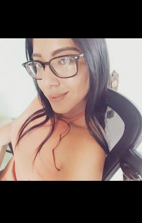 15P Pamela  Big ass