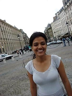 25P Beautiful Indian Girl 18-- By Sanjh