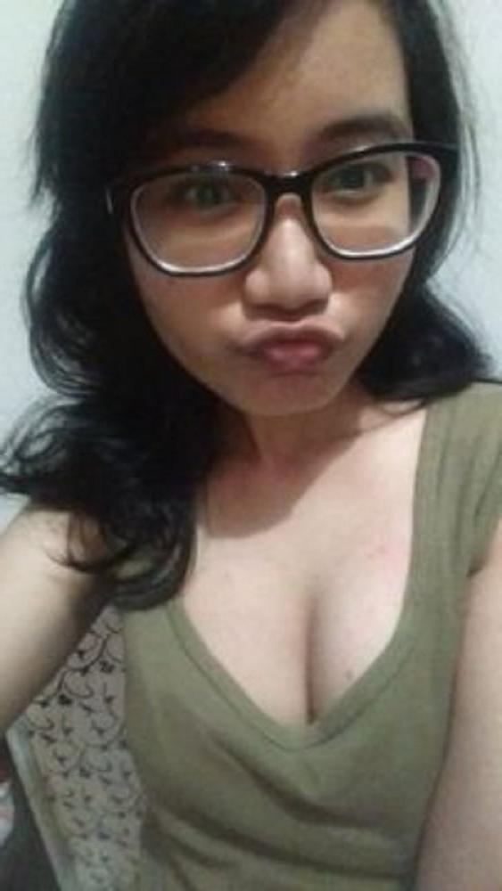 14P Hot Malaysian Girl 2