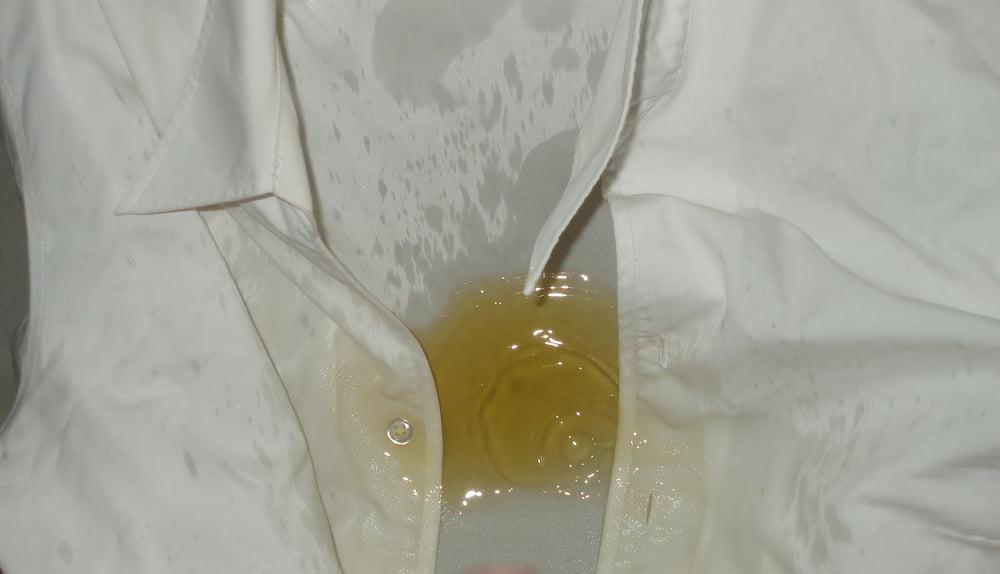17P white blouse piss 1
