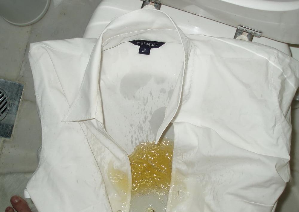 17P white blouse piss 1