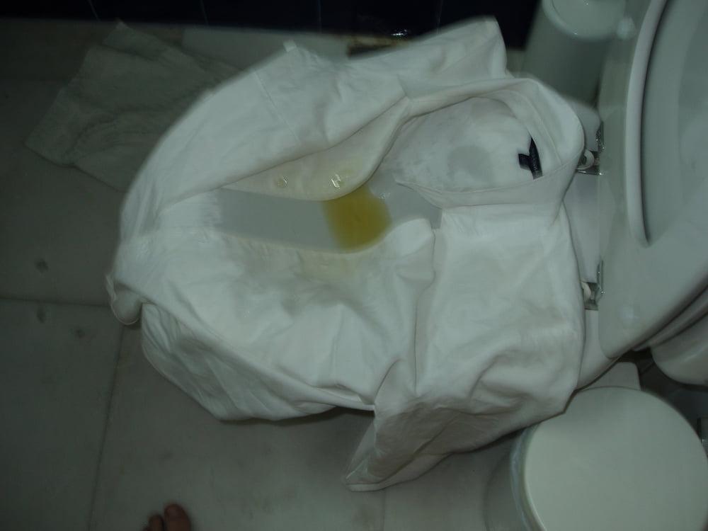 17P white blouse piss 1