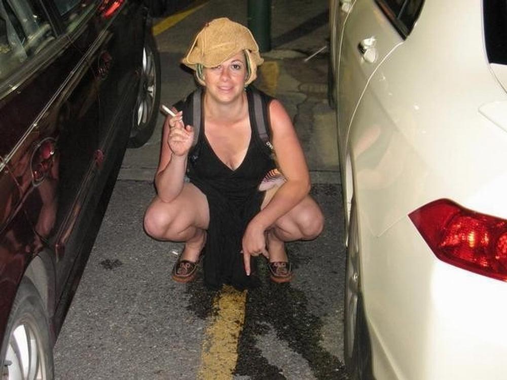 25P When She's Gotta Go 098