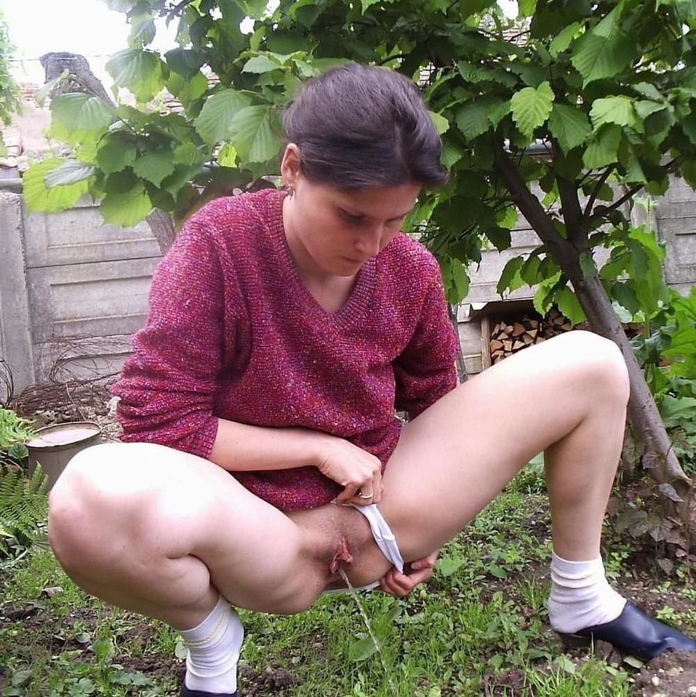 25P When She's Gotta Go 098