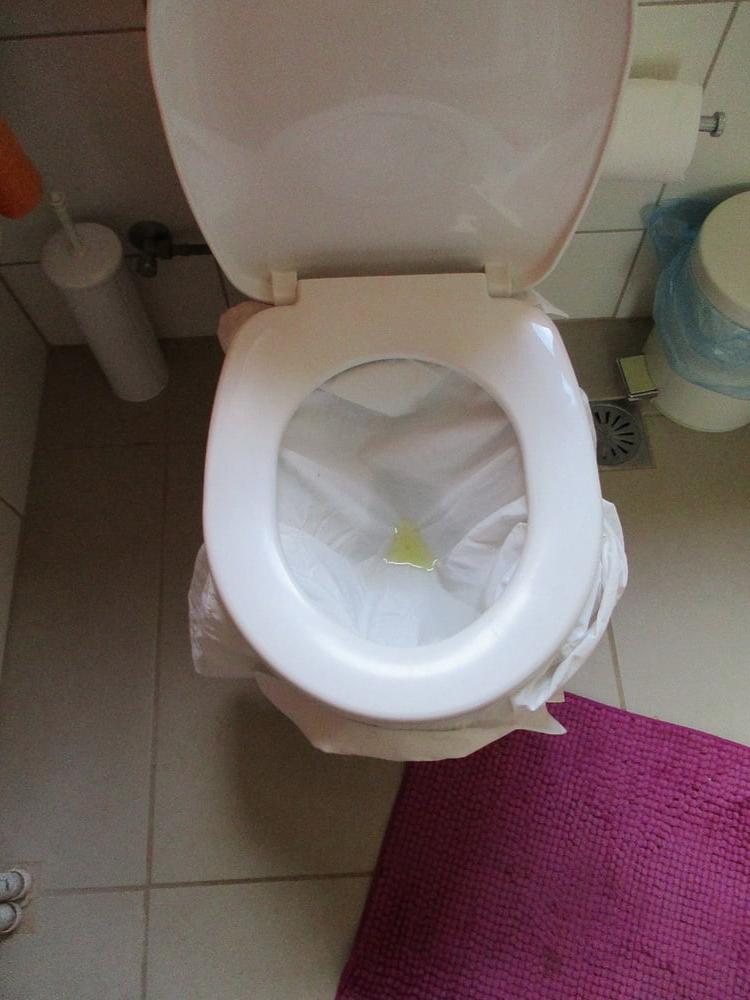 15P white blouse piss 4