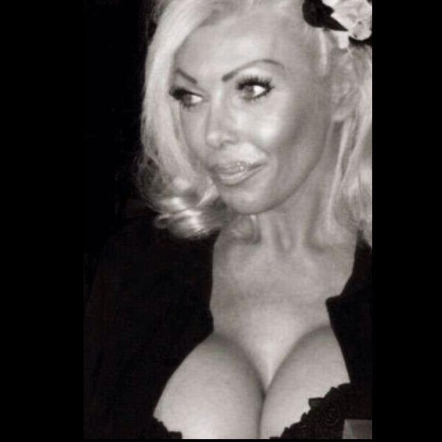25P Lea Walker 2020 Photos to Cum Tribute