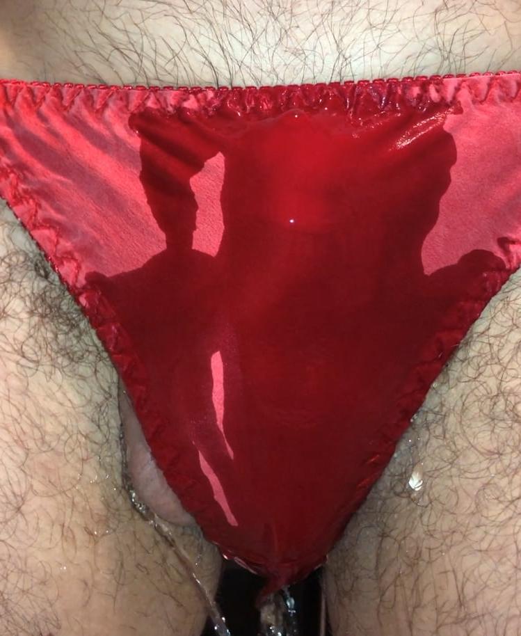 25P Covid Lockdown day 15 ... how many panties can I piss in?