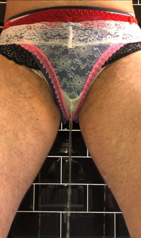 25P Covid Lockdown day 15 ... how many panties can I piss in?