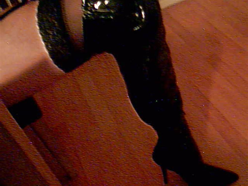 8P New thigh high boots