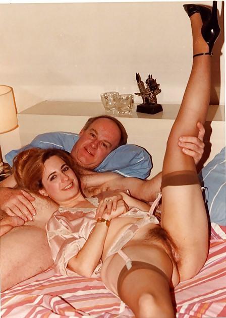 10P Vintage Swinger Wife Unknown