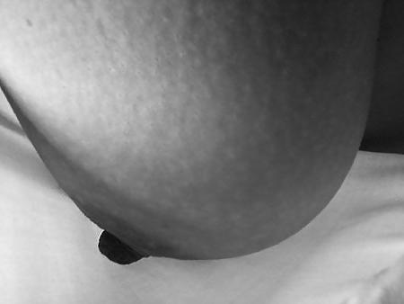 19P Black and White Erotic Pics