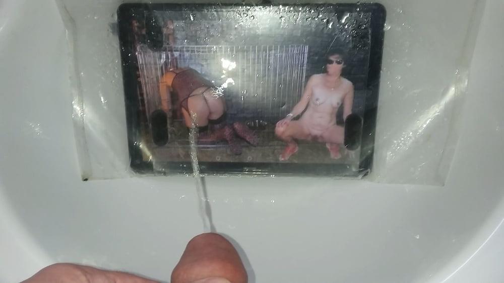 18P Fycusdore and Lionx68 Piss Tribute Photos