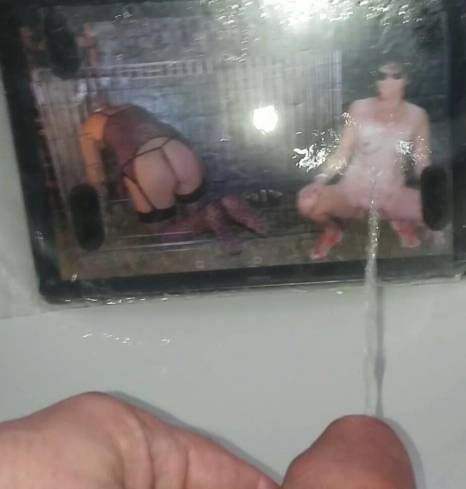 18P Fycusdore and Lionx68 Piss Tribute Photos