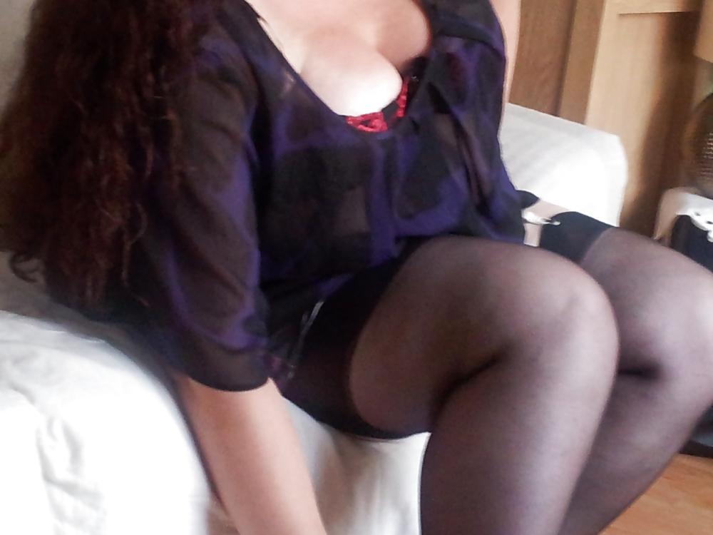 25P Wifes strapon night