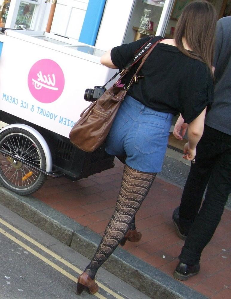 16P street candids 4