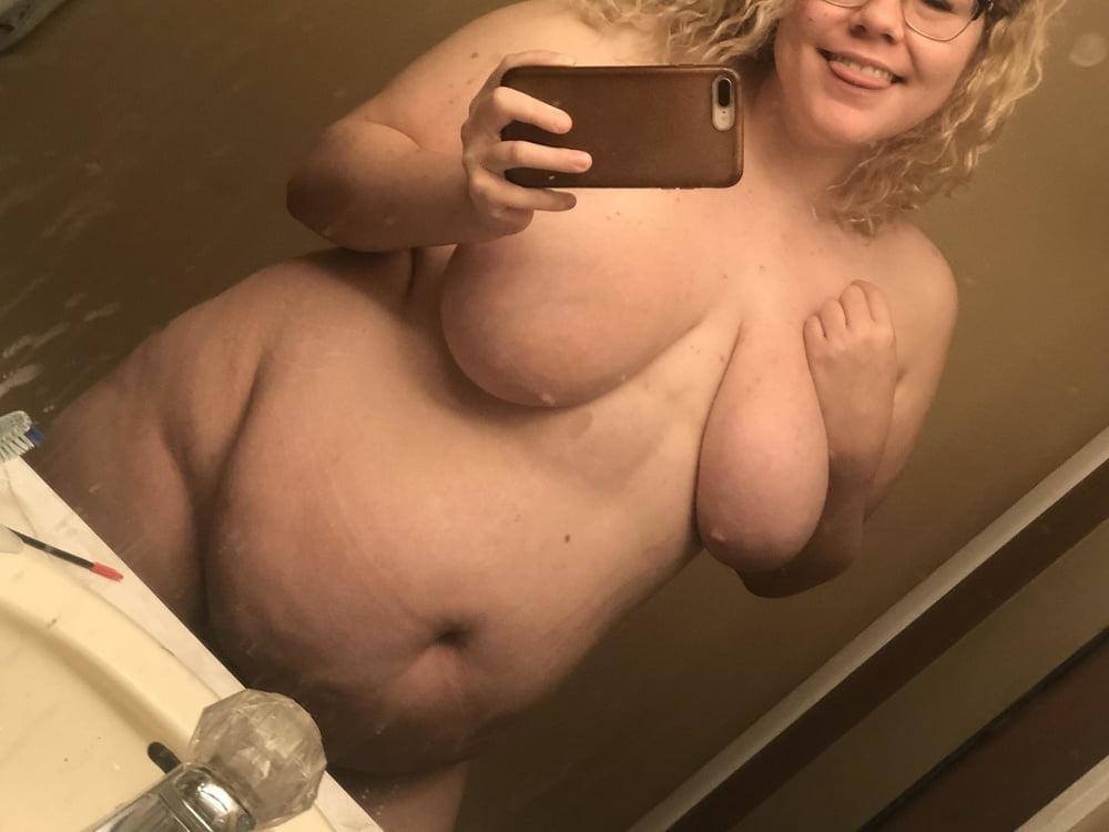 12P Beautiful and erotic woman 69