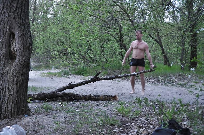 25P Swingers Camping