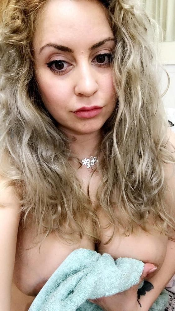 9P Sexy big boobs  MILF