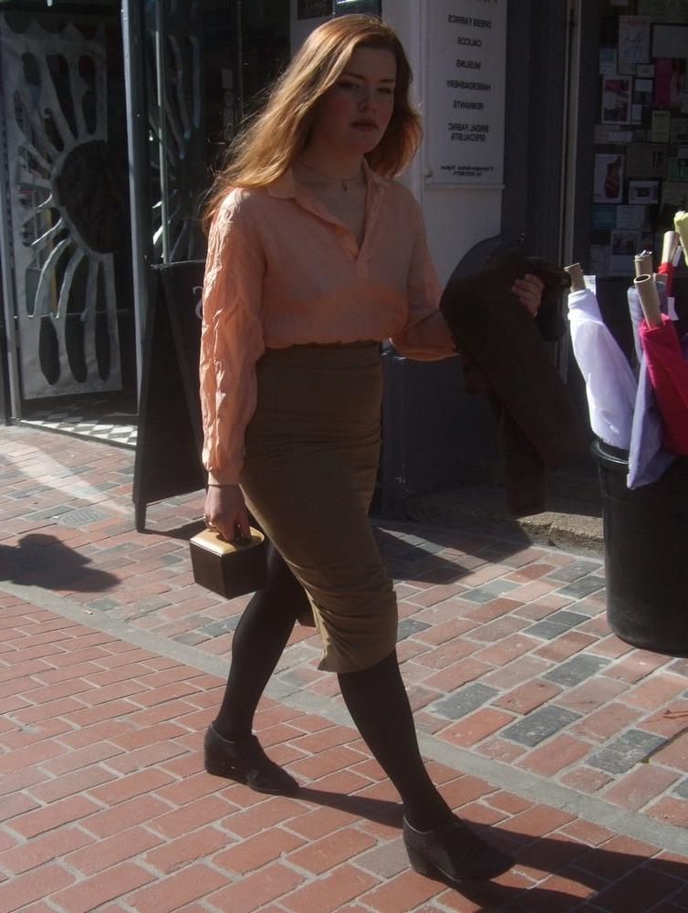 18P street candids 1