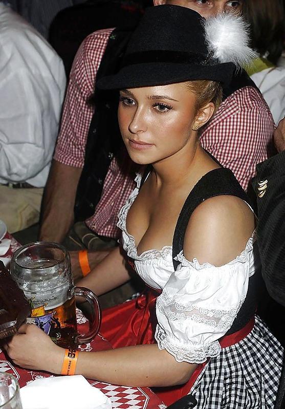 25P Hayden Panettiere mega collection 3