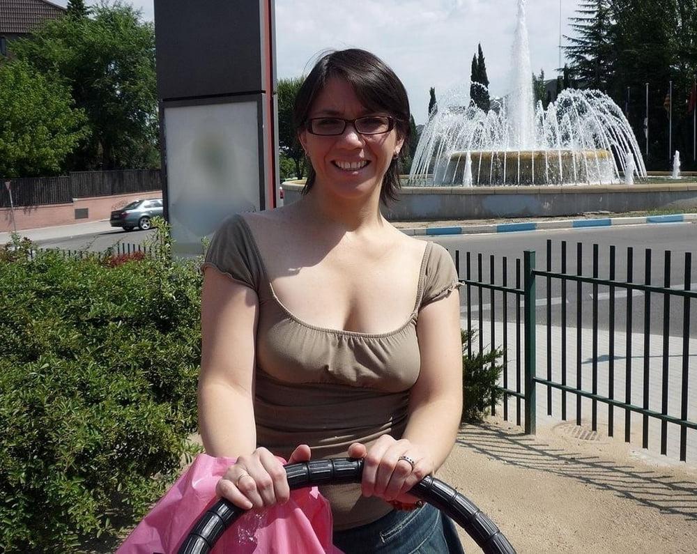 21P Sexy mom 1