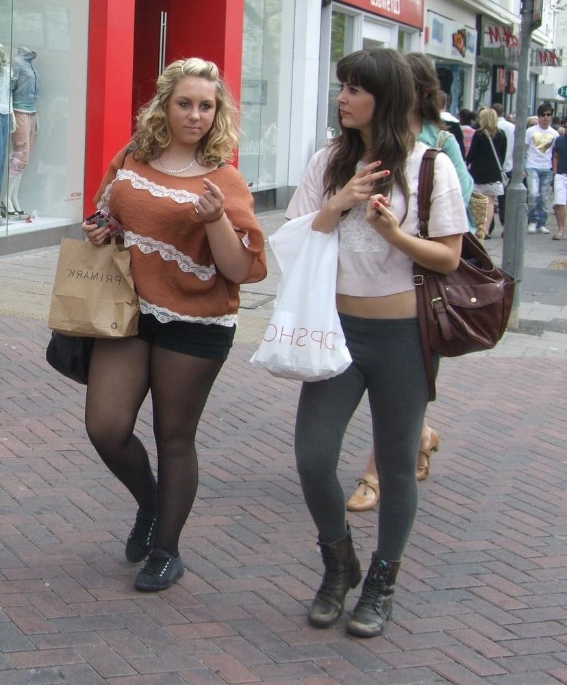 8P street candids 3