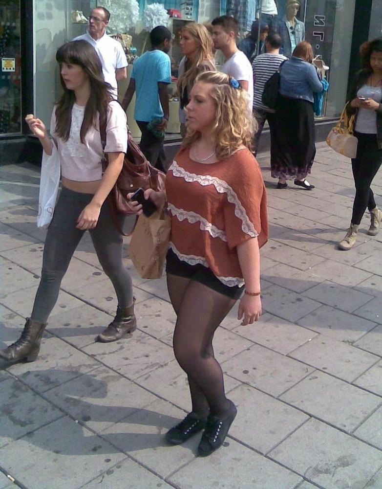 8P street candids 3