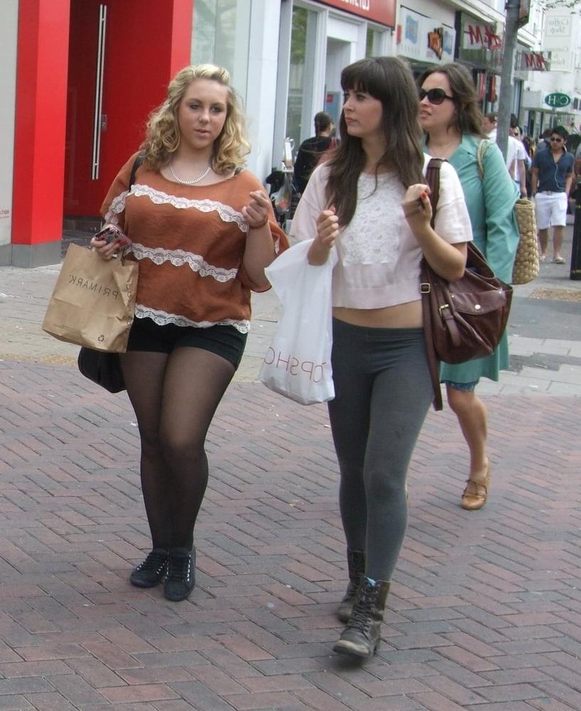8P street candids 3