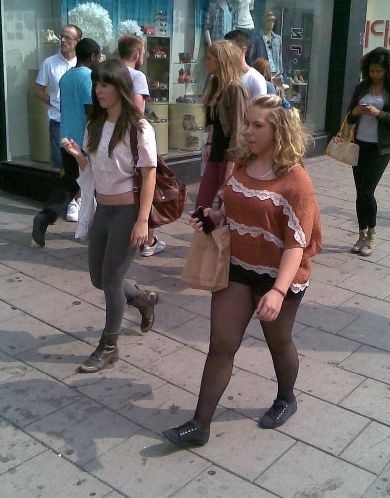 8P street candids 3