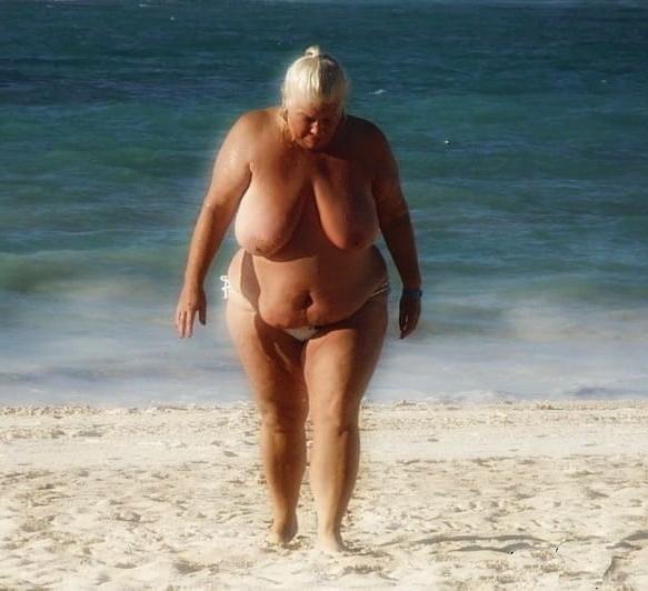 25P Old Big Boobs 347