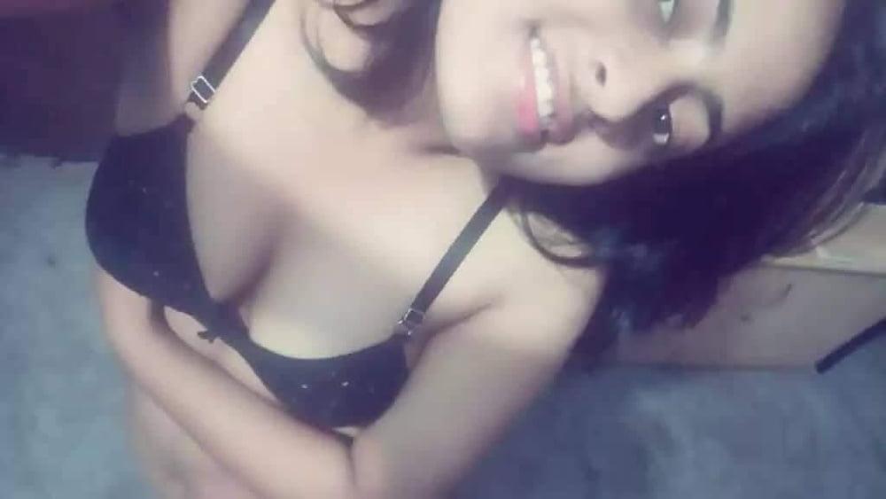 7P Sri Lanka Girl 15