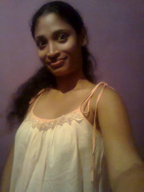 18P Sri Lanka 23 years old Akki nudes