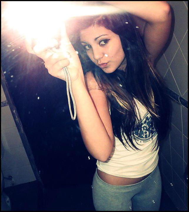 25P MAMITAS EMO