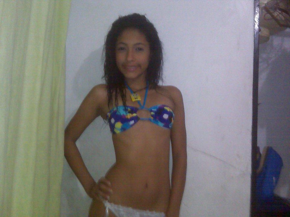 25P MAMITAS EMO